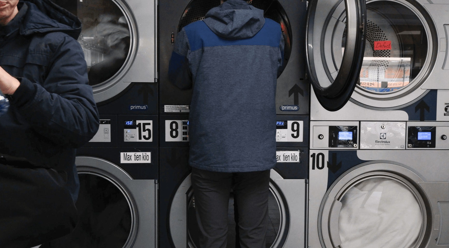 Stories from the laundromats, portfolio item 6