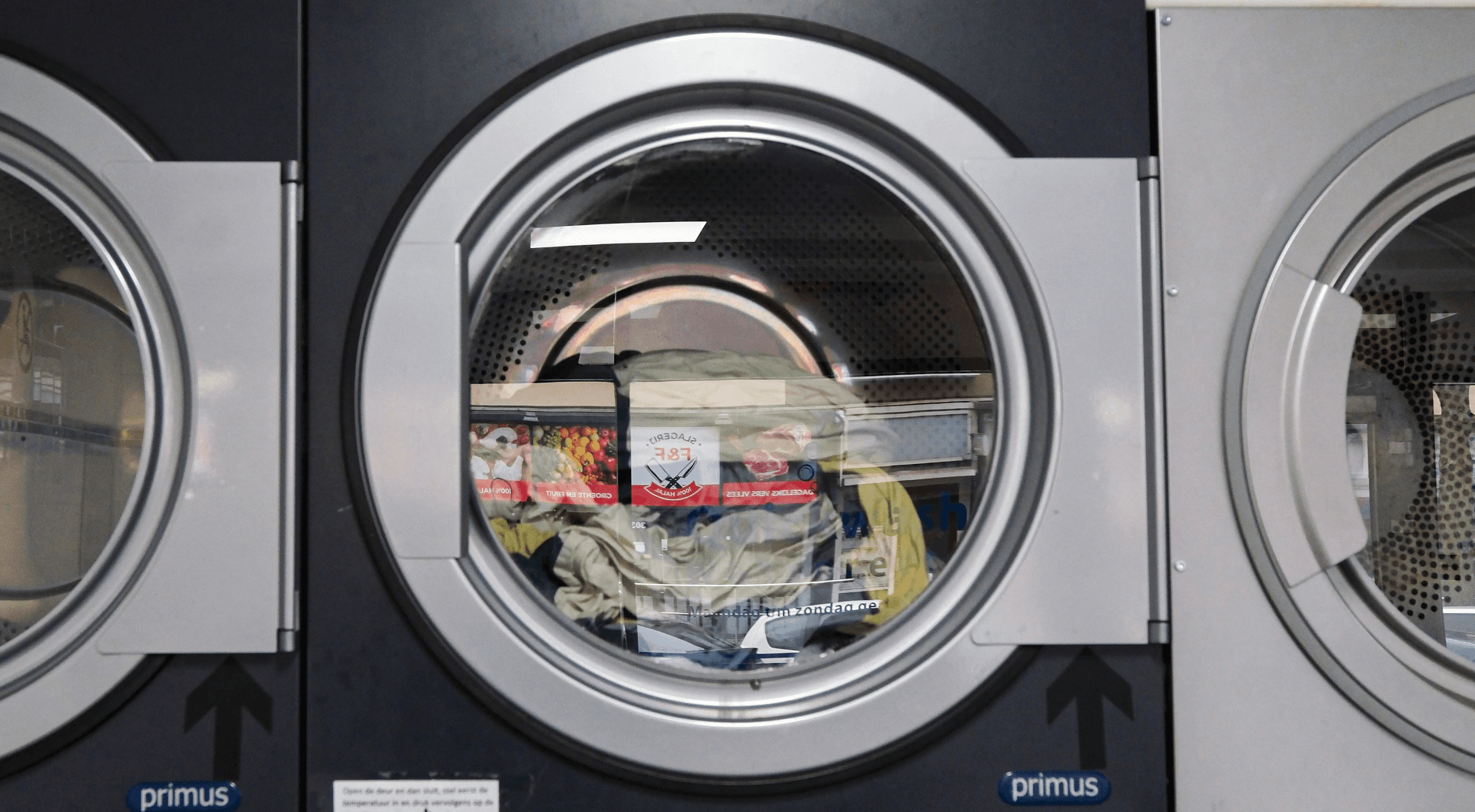 Stories from the laundromats, portfolio item 1