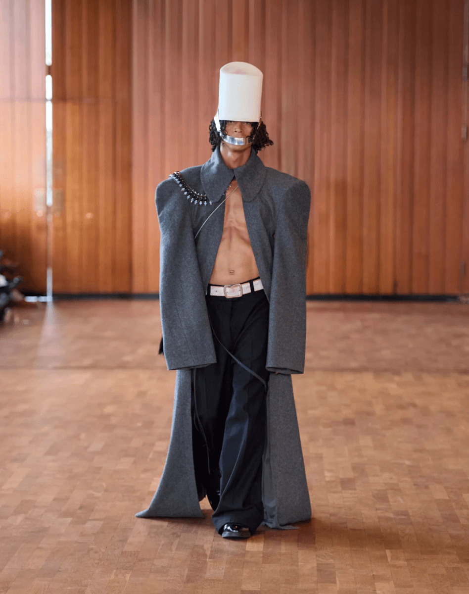 RE(UNI)FORMED, portfolio item 3