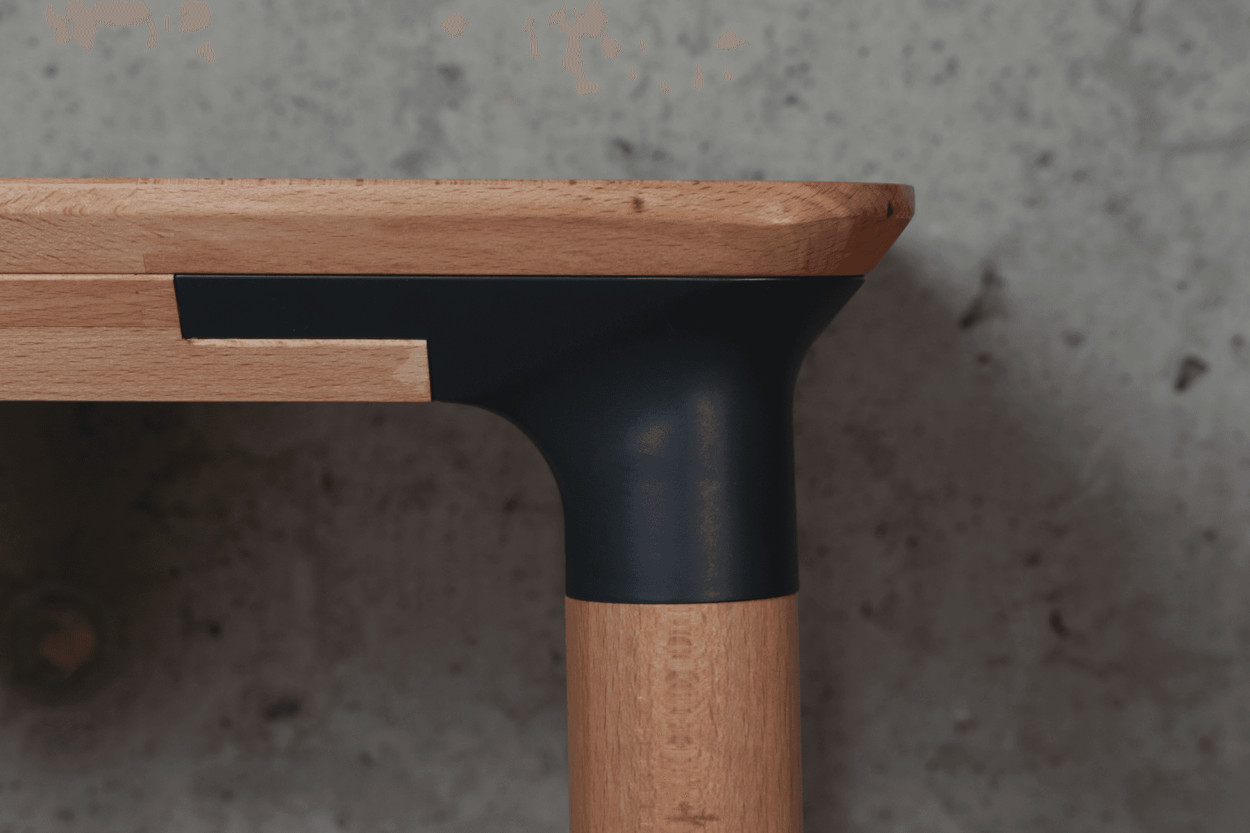 MOD - A modular interface for low- volume furniture systems, portfolio item 2