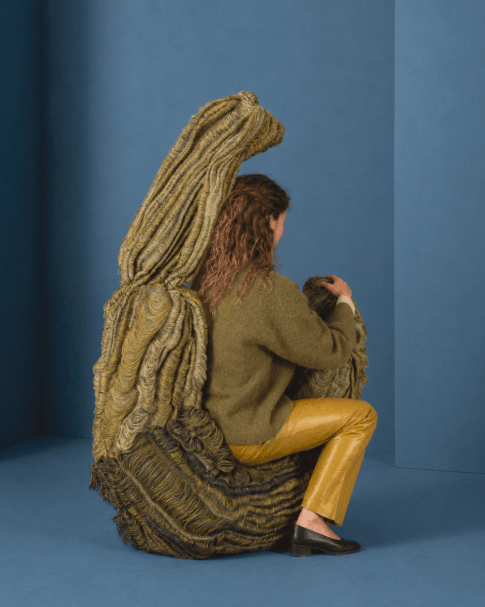 Hybrid surfaces, textile as a portal, portfolio item 7