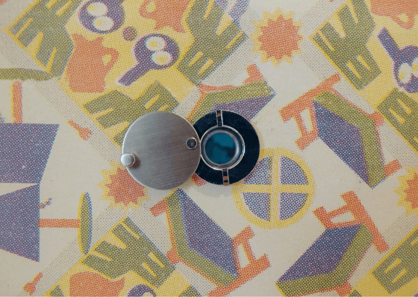 1/4 (Un cuarto), portfolio item 4