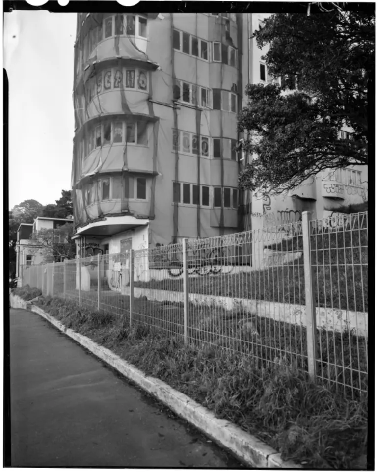The Weight of concrete, portfolio item 9